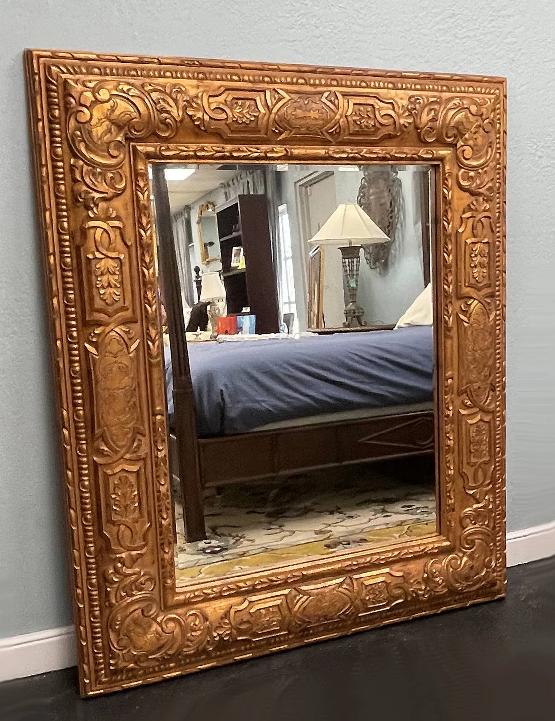 Encore Furniture Gallery-Windsor Art and Mirror Company Carved
